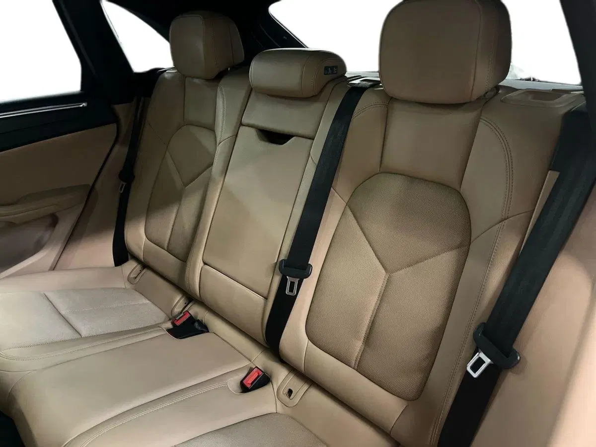 Porsche Macan usata a Firenze (12)