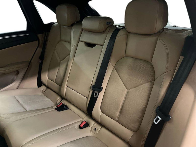 Porsche Macan usata a Firenze (12)