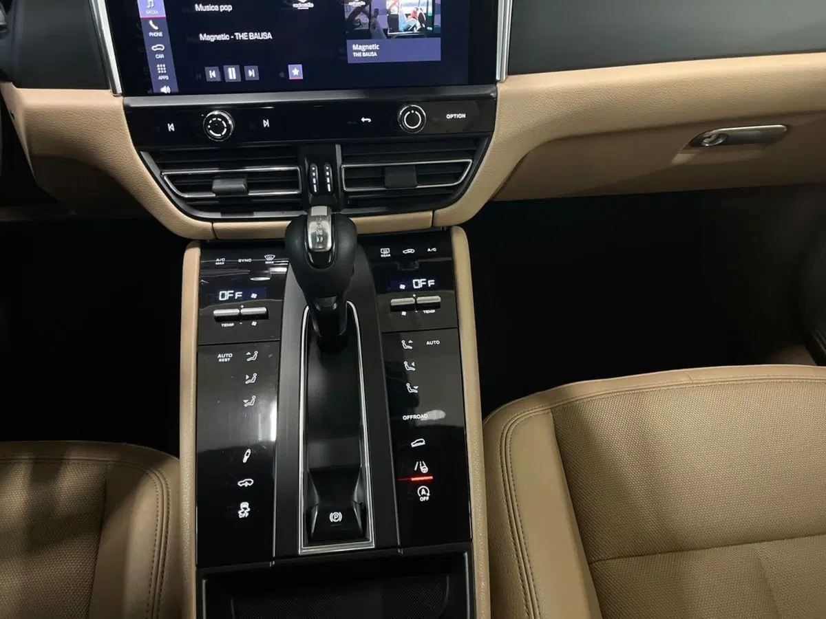 Porsche Macan usata a Firenze (15)