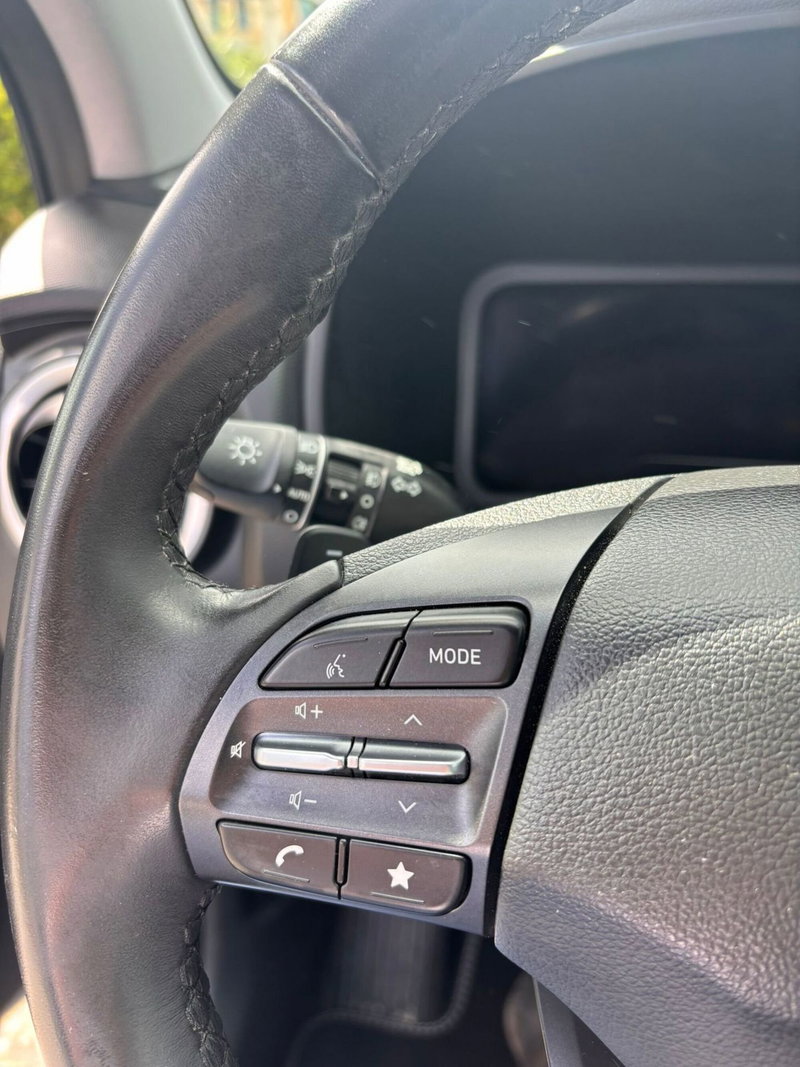 Hyundai Kona usata a Firenze (11)