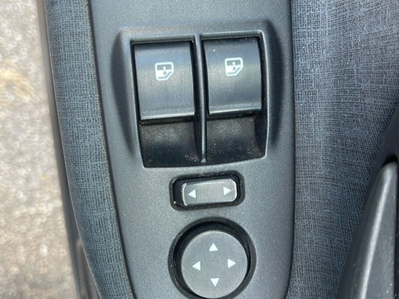 Lancia Ypsilon usata a Frosinone (12)