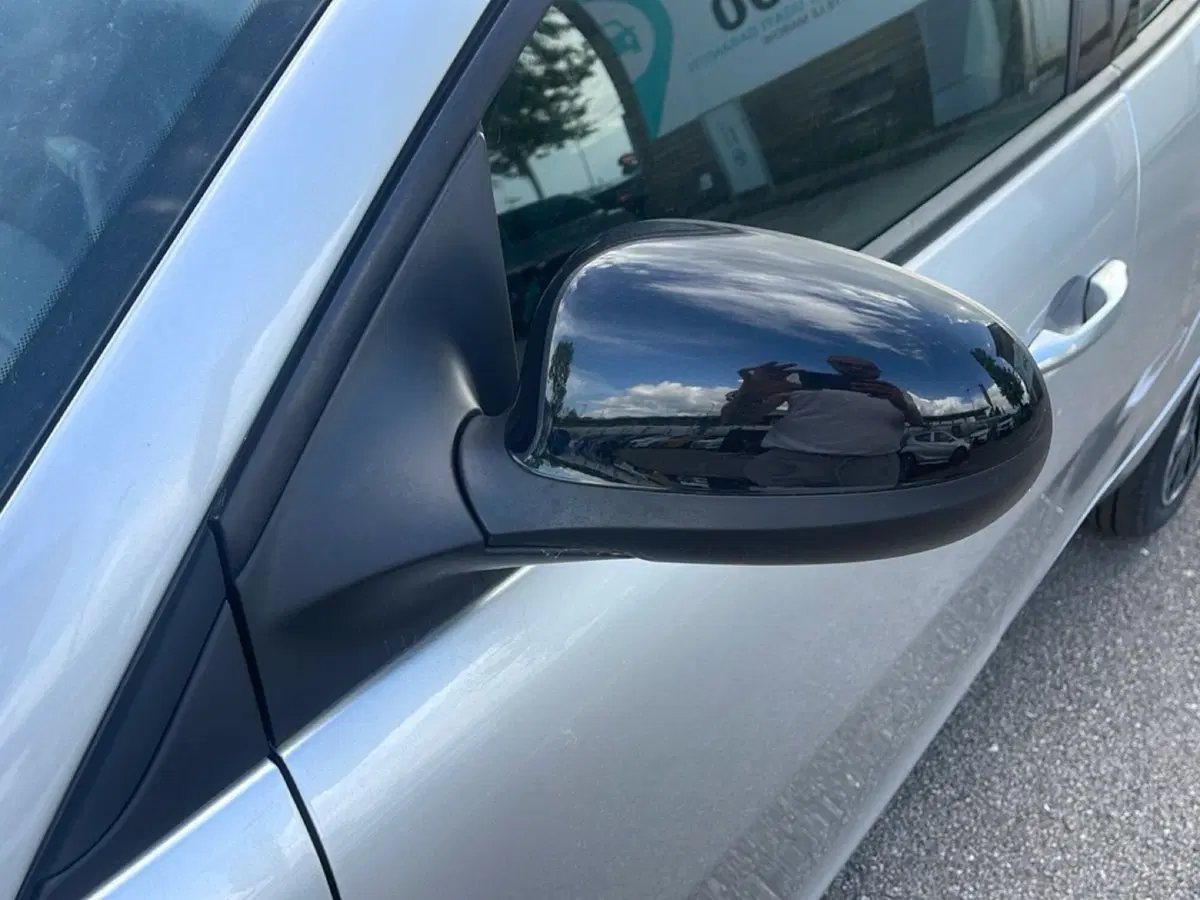 Lancia Ypsilon usata a Frosinone (15)