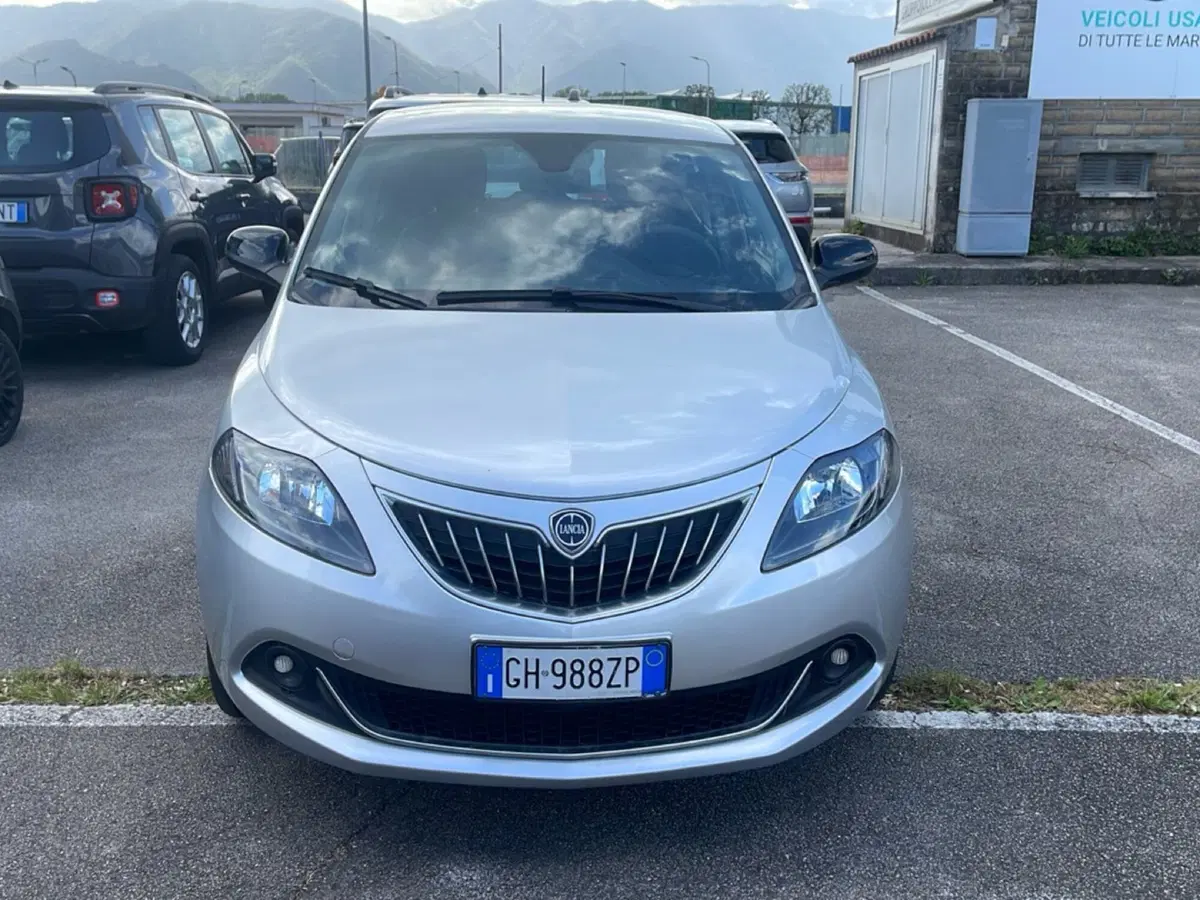 Lancia Ypsilon usata a Frosinone (2)