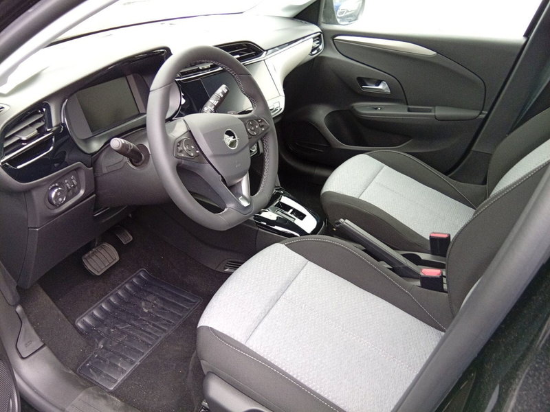 Opel Corsa nuova a Catania (11)