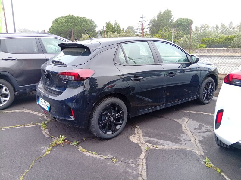 Opel Corsa nuova a Catania (3)