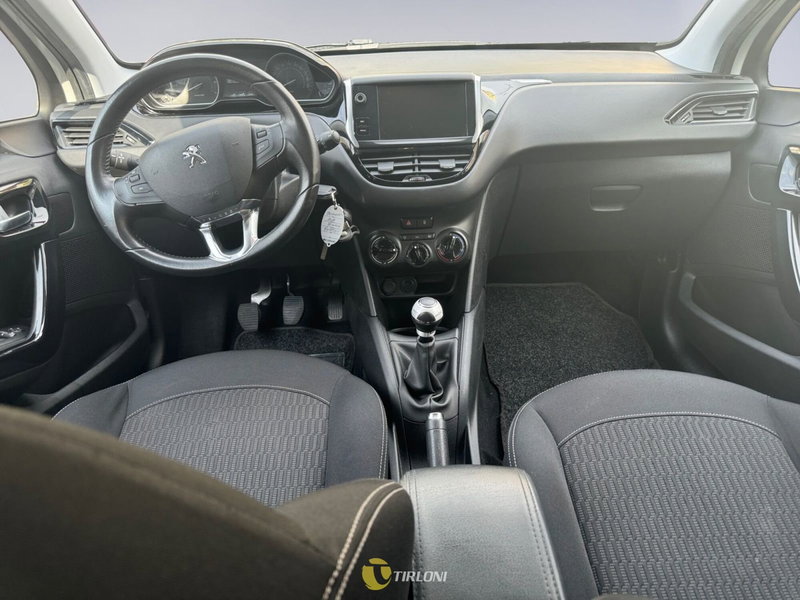 Peugeot 208 usata a Milano (13)