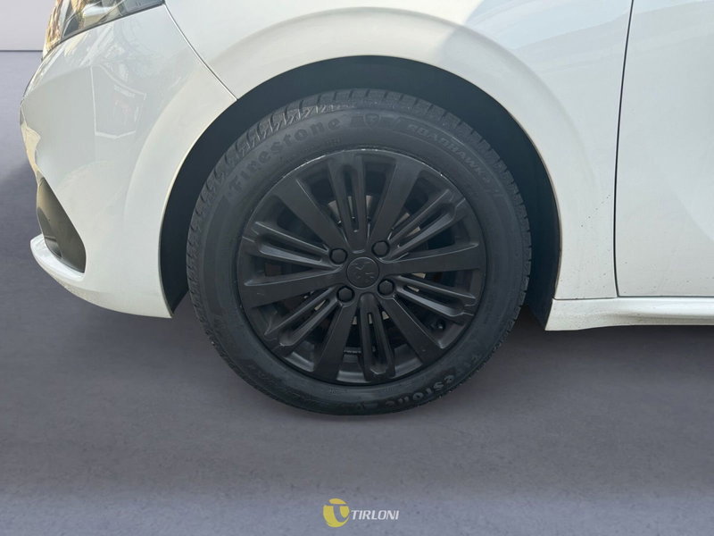Peugeot 208 usata a Milano (18)