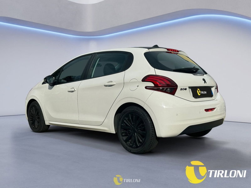 Peugeot 208 usata a Milano (2)