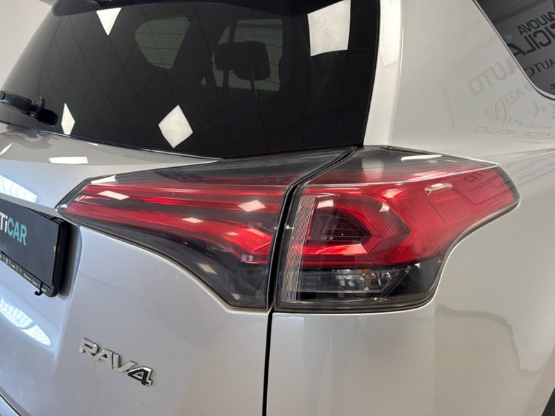 Toyota Rav4 usata a Palermo (16)