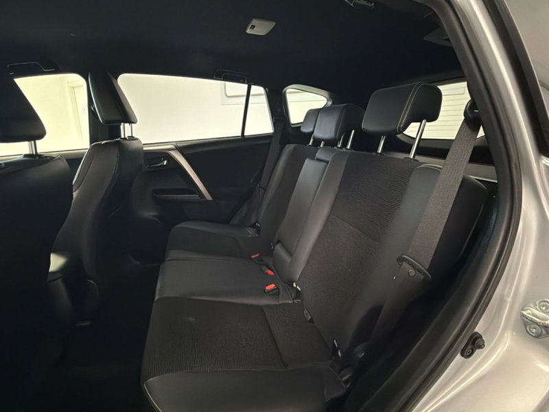 Toyota Rav4 usata a Palermo (6)