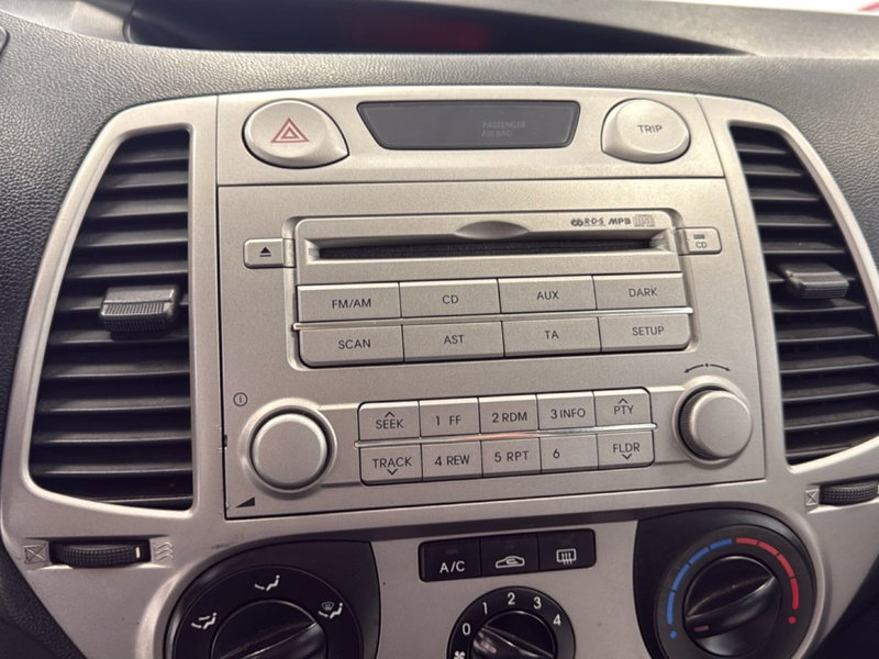 Hyundai i20 usata a Palermo (11)