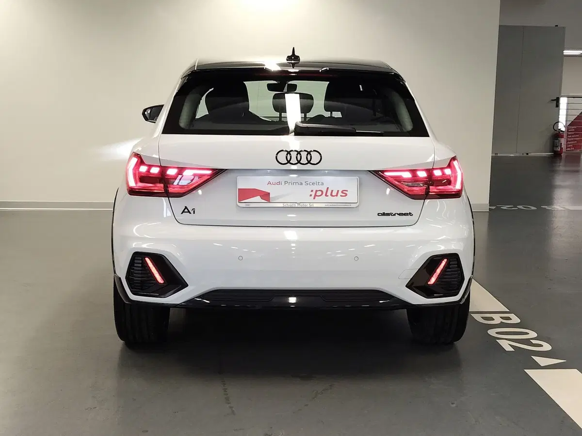 Audi A1 allstreet usata a Modena (5)