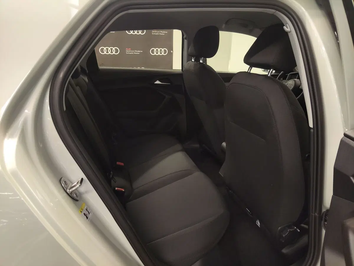 Audi A1 Sportback nuova a Modena (15)