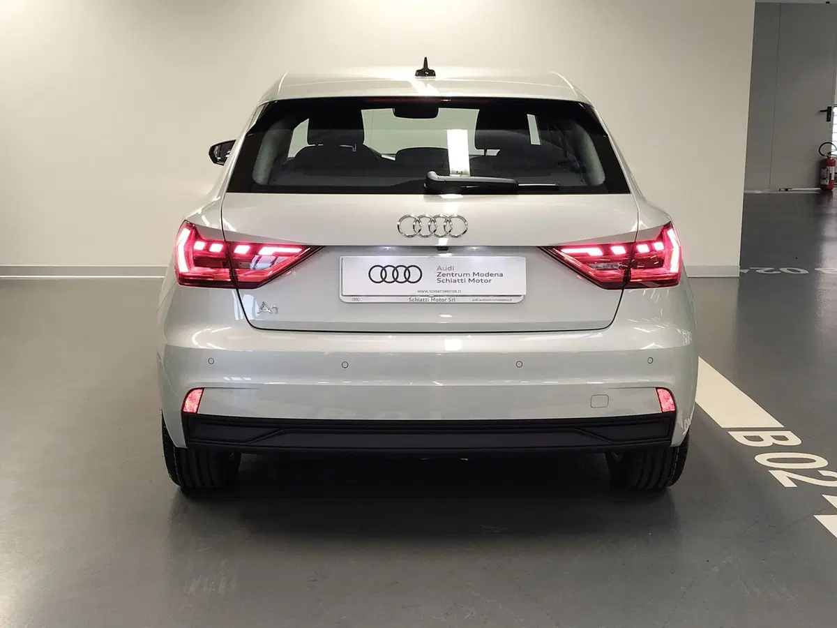 Audi A1 Sportback nuova a Modena (5)