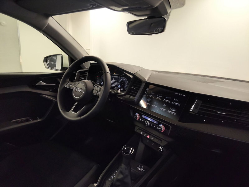 Audi A1 Sportback nuova a Modena (8)