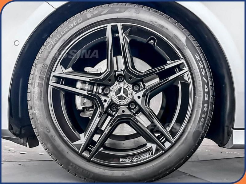 Mercedes-Benz Classe A Sedan usata a Milano (7)