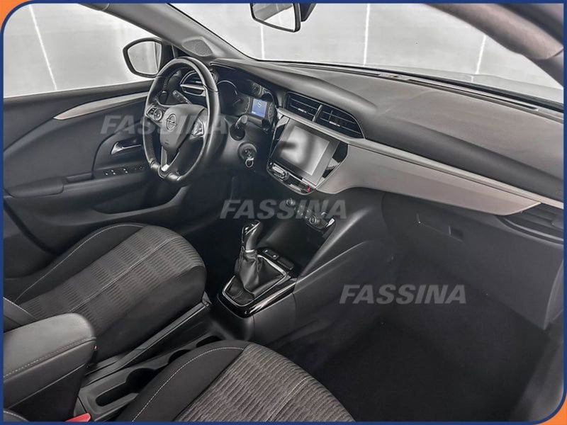 Opel Corsa usata a Milano (12)