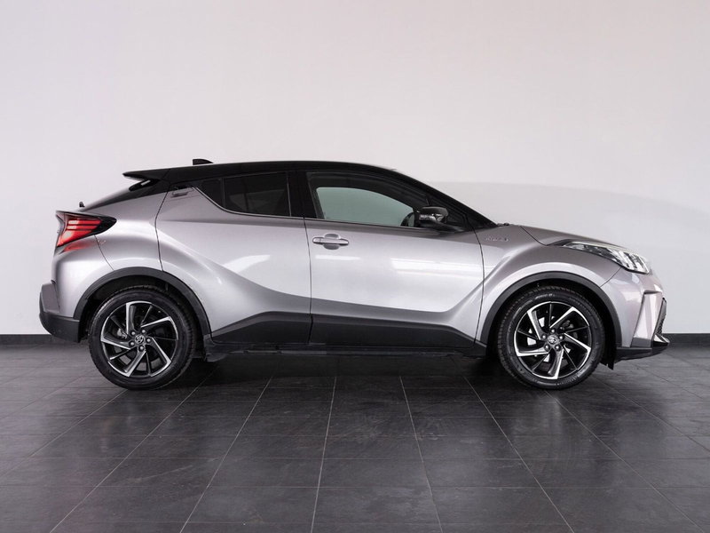 Toyota Toyota C-HR usata a Foggia (14)