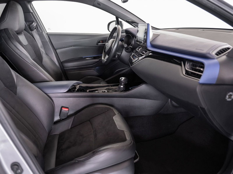 Toyota Toyota C-HR usata a Foggia (7)