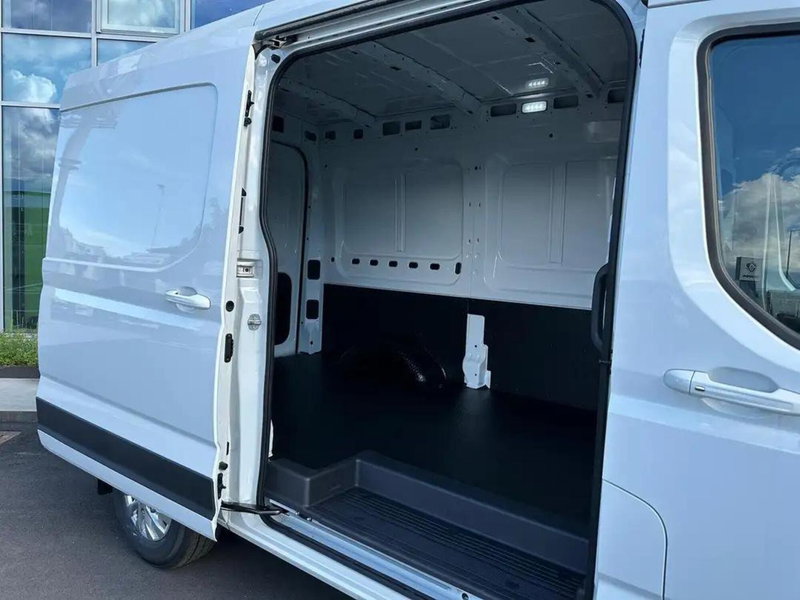Maxus e Furgone nuova a Treviso (13)