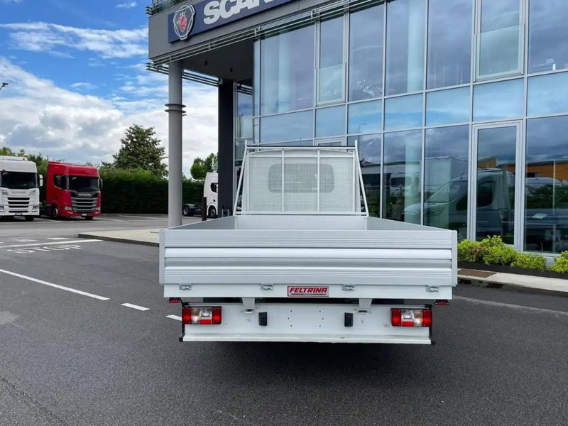 Maxus e Cabinato nuova a Treviso (4)