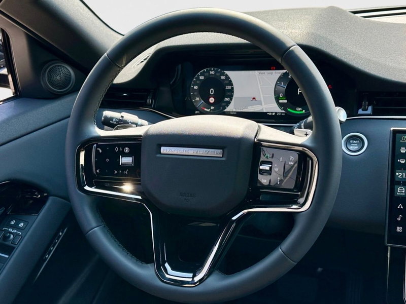 Land Rover Range Rover Evoque nuova a Bari (11)