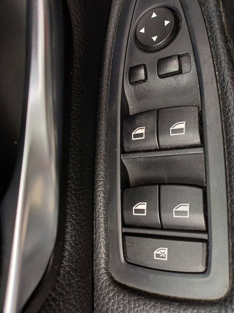 BMW Serie 3 Touring usata a Modena (18)