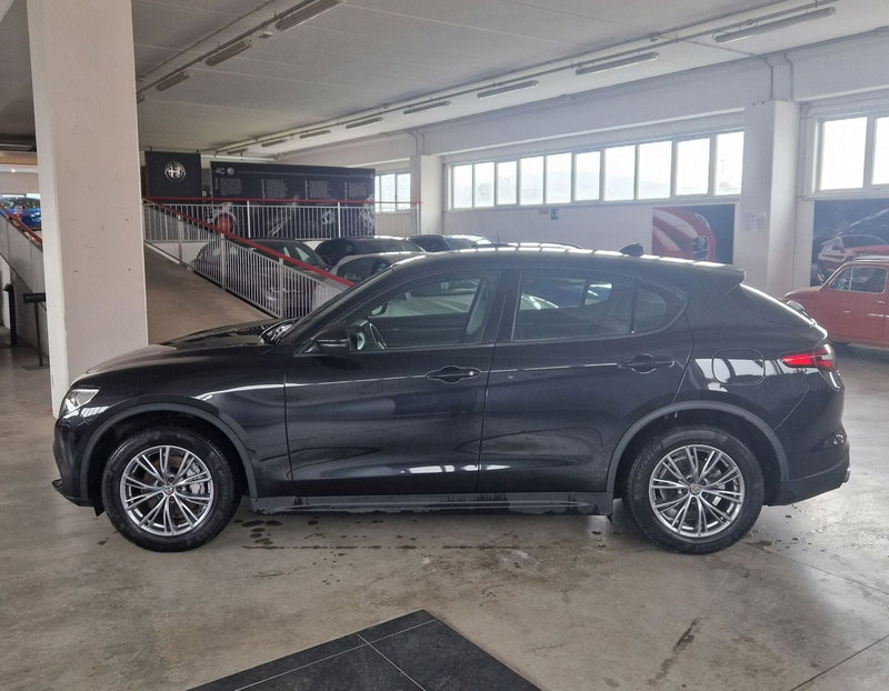 Alfa Romeo Stelvio usata a Terni (3)