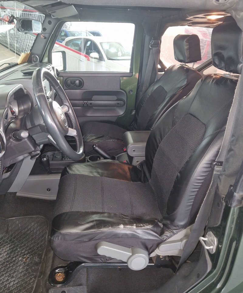 Jeep Wrangler usata a Terni (7)