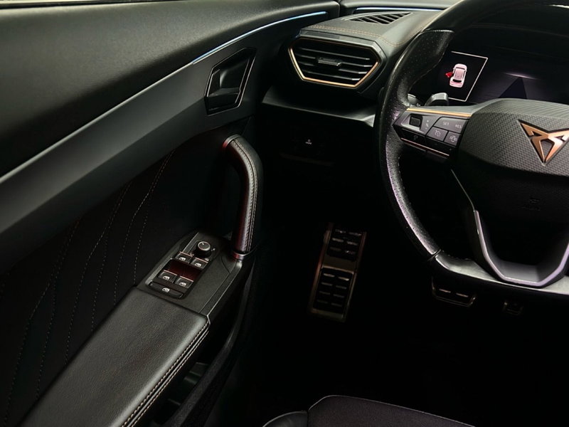 Cupra Formentor usata a Roma (13)