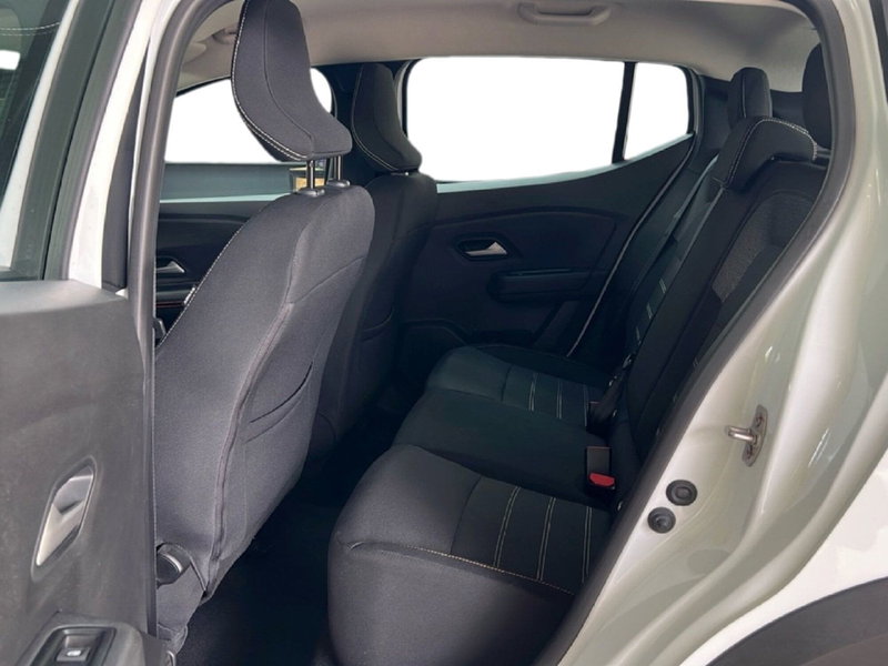 Dacia Sandero usata a Roma (11)