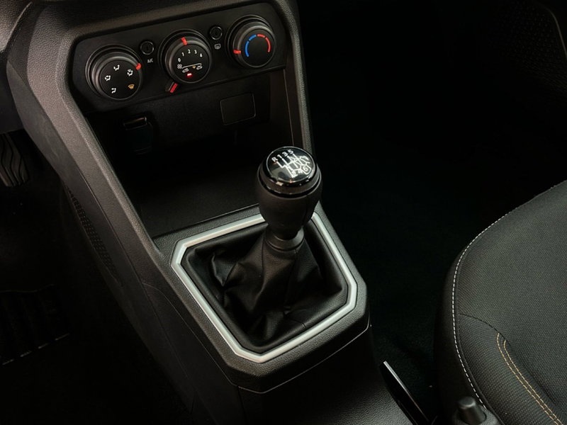 Dacia Sandero usata a Roma (16)