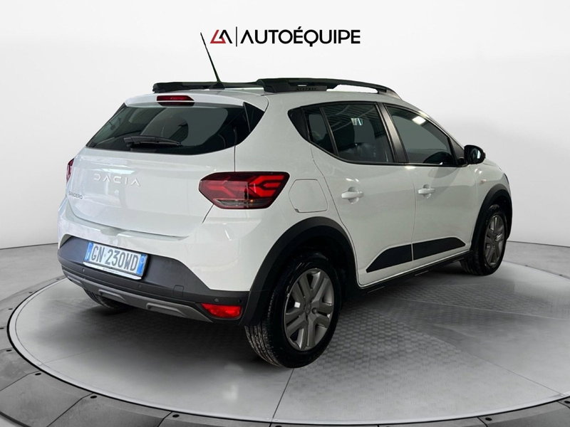 Dacia Sandero usata a Roma (5)