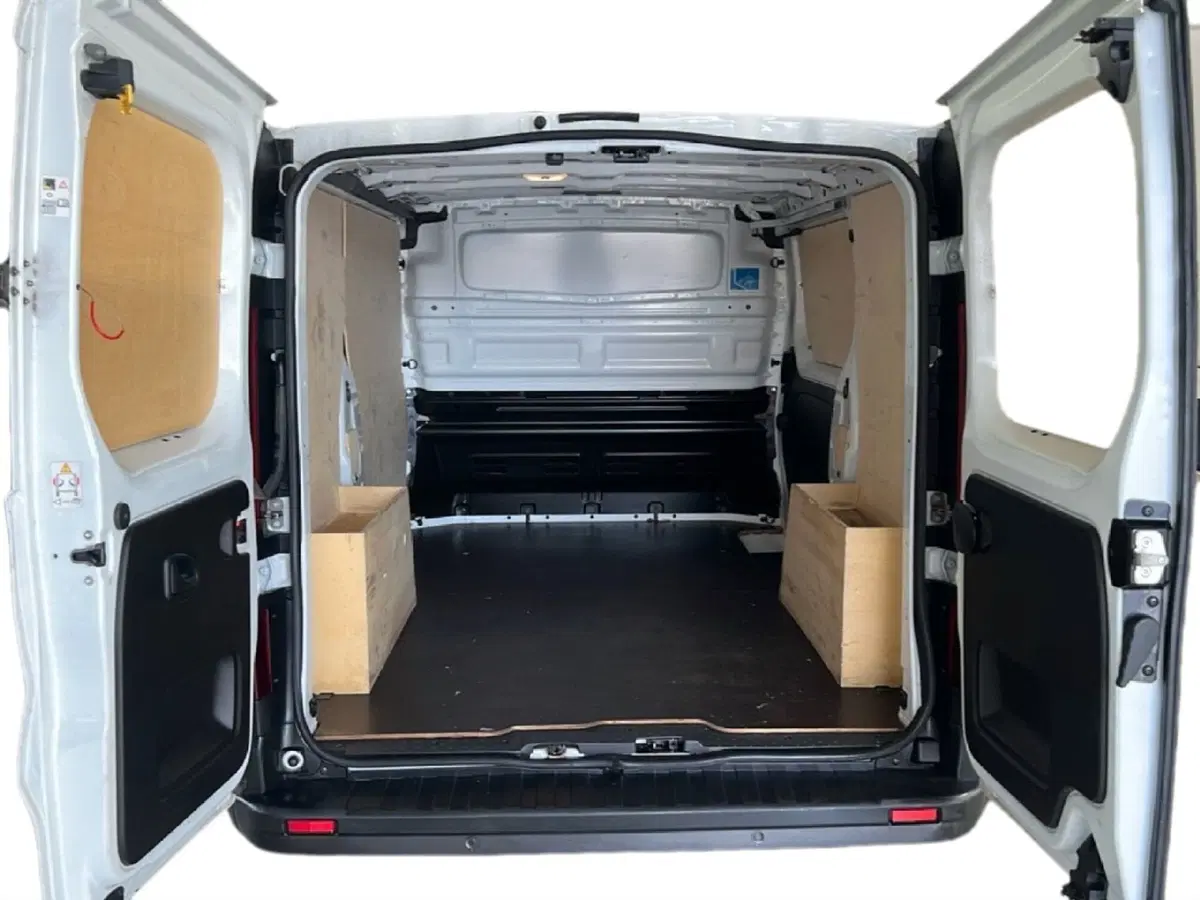 Renault Trafic Furgone usata a Roma (10)