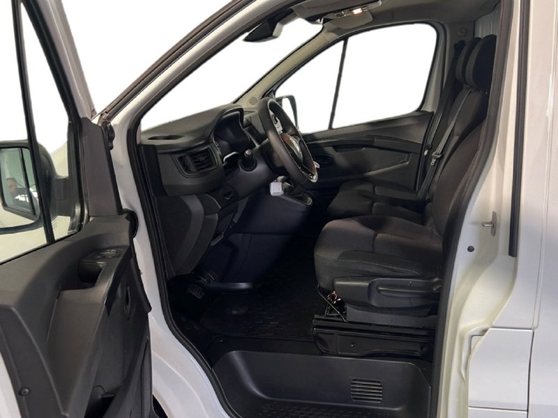 Renault Trafic Furgone usata a Roma (11)