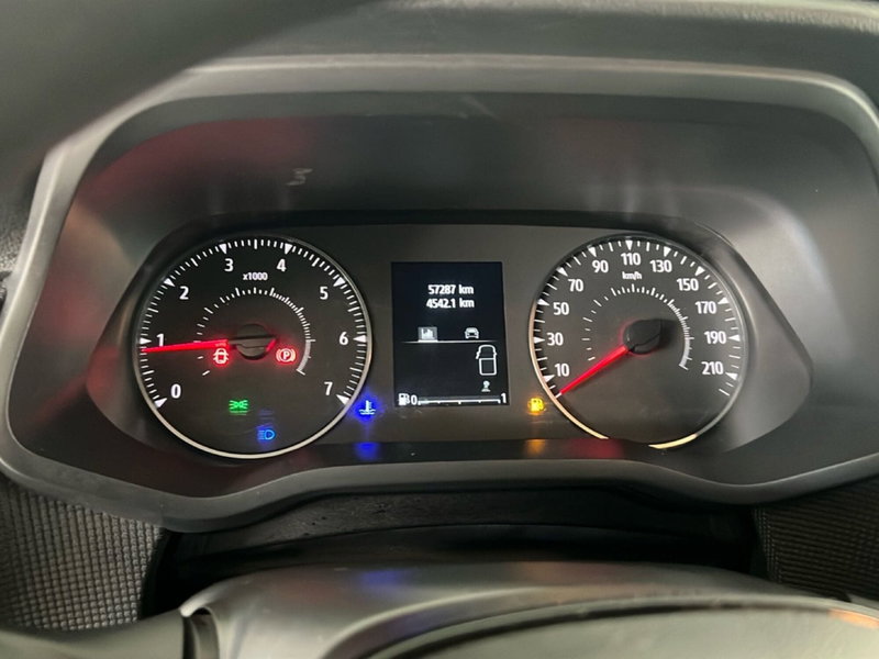 Renault Trafic Furgone usata a Roma (15)