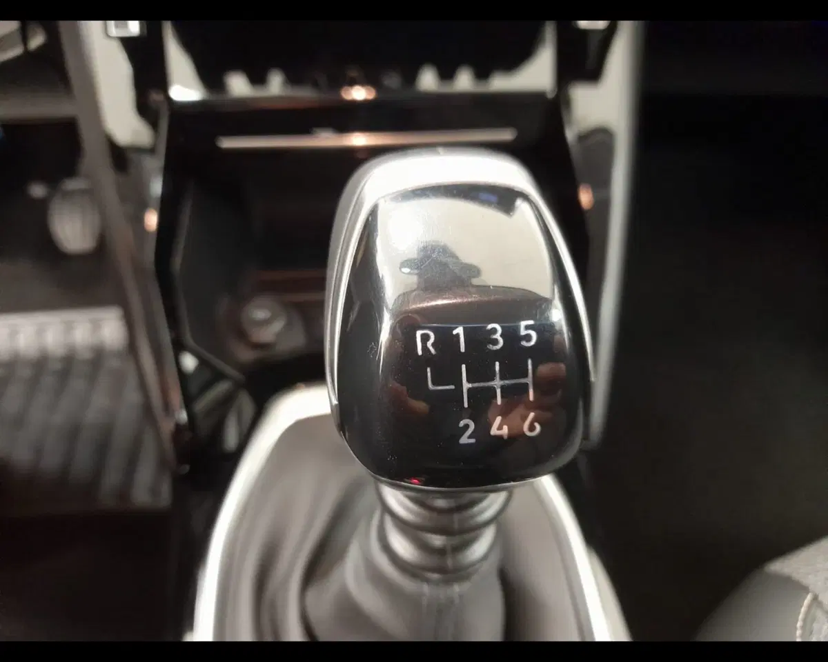 Peugeot 208 usata a Alessandria (17)