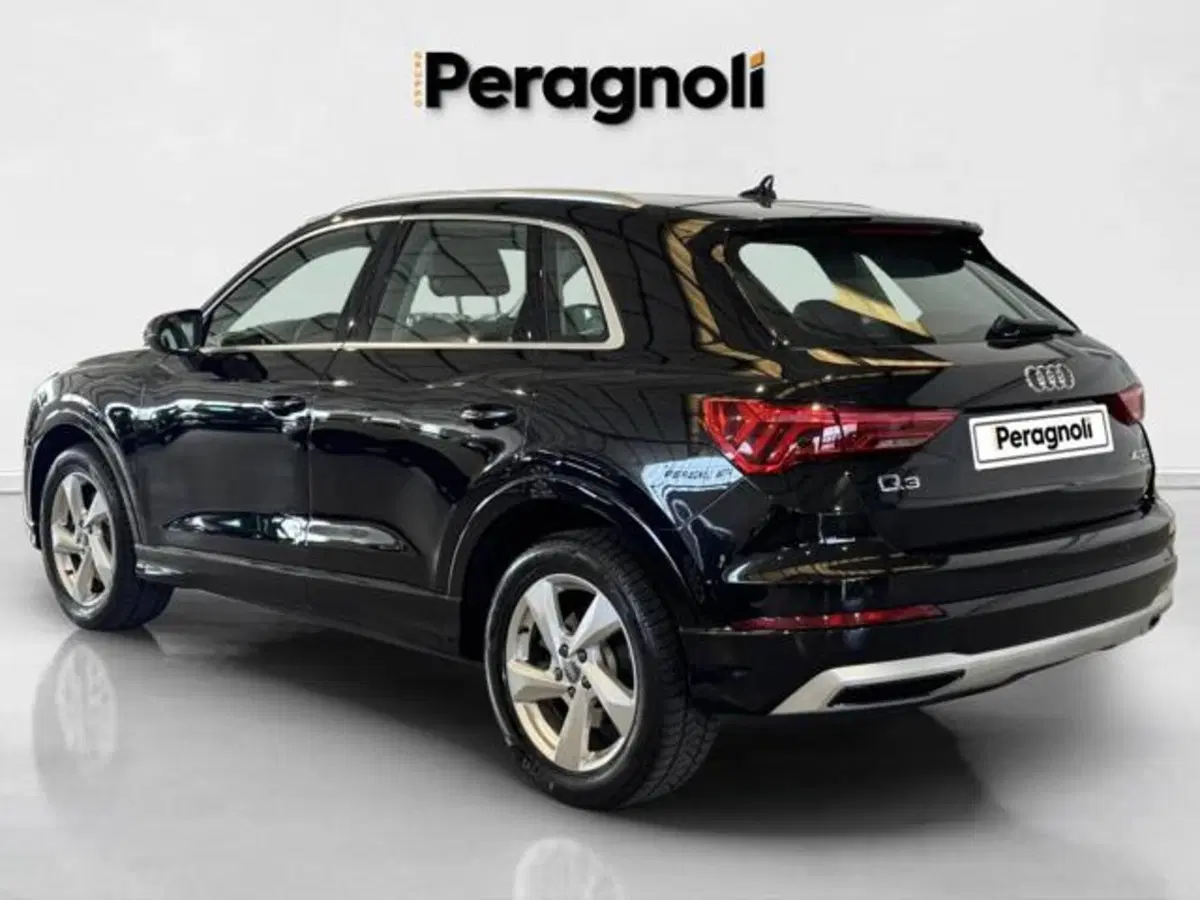 Audi Q3 Sportback usata a Firenze (2)