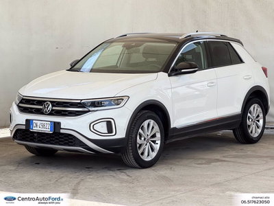 Volkswagen T-Roc 1.0 TSI Style del 2023 usata a Albano Laziale