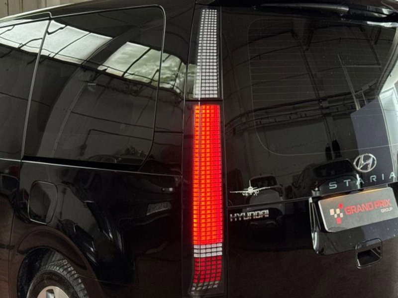 Hyundai Staria usata a Bologna (8)