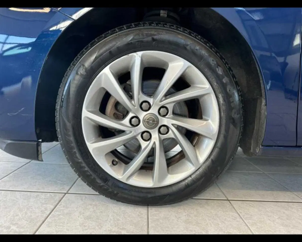 Opel Astra usata a Bologna (9)