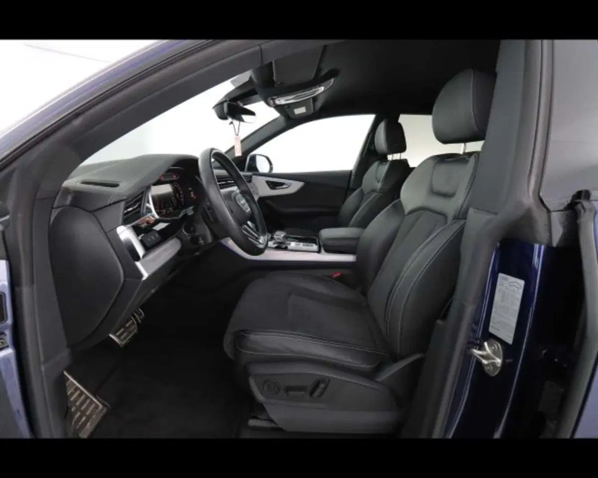 Audi Q8 usata a Bologna (18)