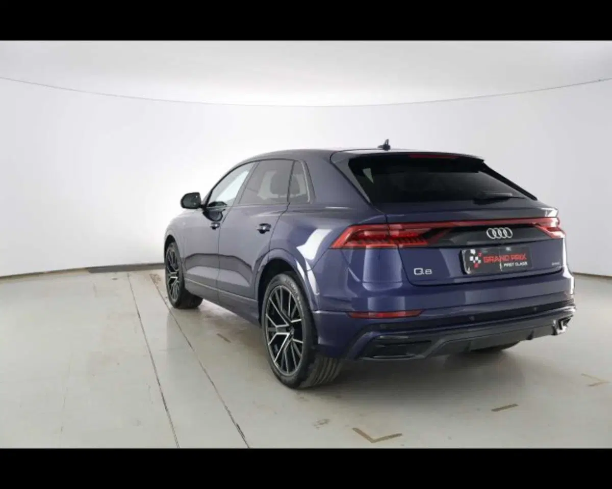 Audi Q8 usata a Bologna (7)