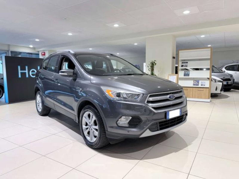 Ford Kuga usata a Savona (4)