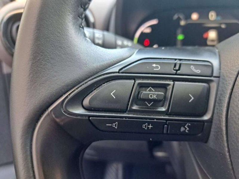 Toyota Yaris Cross usata a Savona (15)