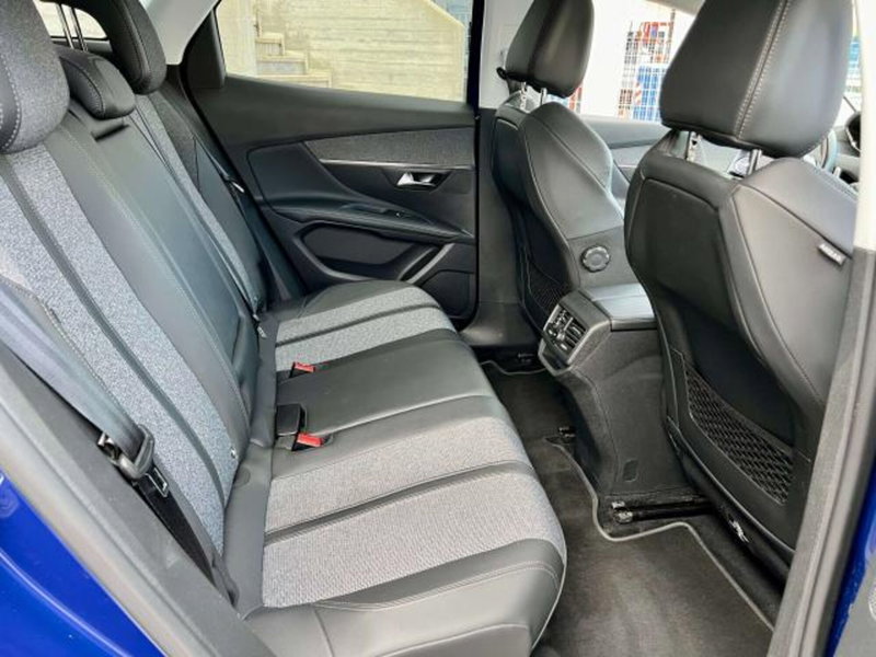 Peugeot 3008 usata a Savona (15)