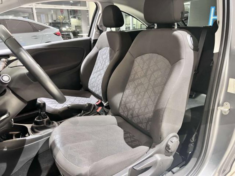 Opel Corsa Coupé usata a Savona (12)