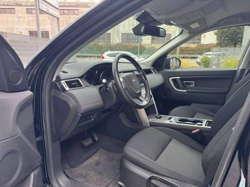 Land Rover Discovery Sport usata a Savona (10)