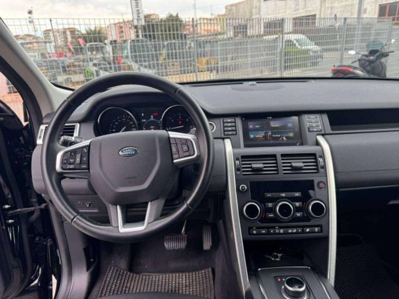 Land Rover Discovery Sport usata a Savona (14)