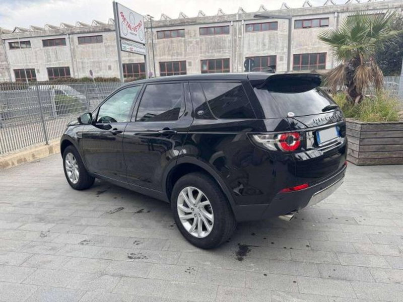 Land Rover Discovery Sport usata a Savona (4)